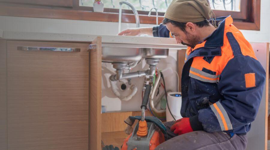 Local annual plumbing maintenance in Smithtown, NY